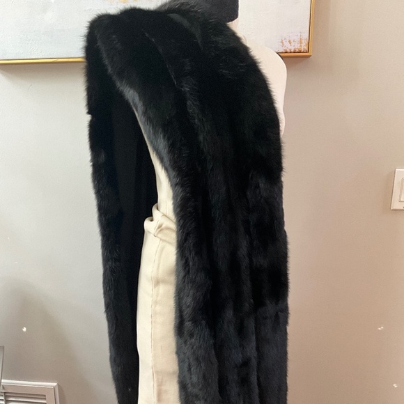 **FALL SALE** Sable Fur Wrap - Picture 2 of 6